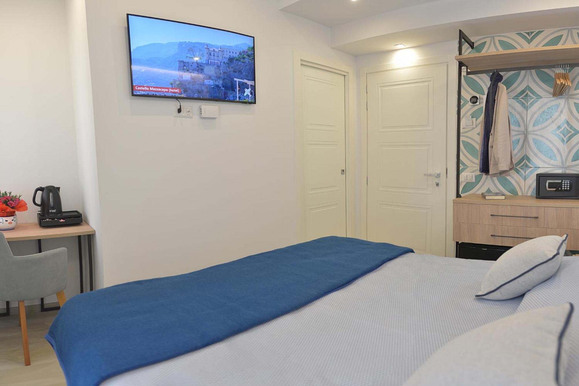 Charming Rooms Amalfi Coast Maiori Luaran gambar