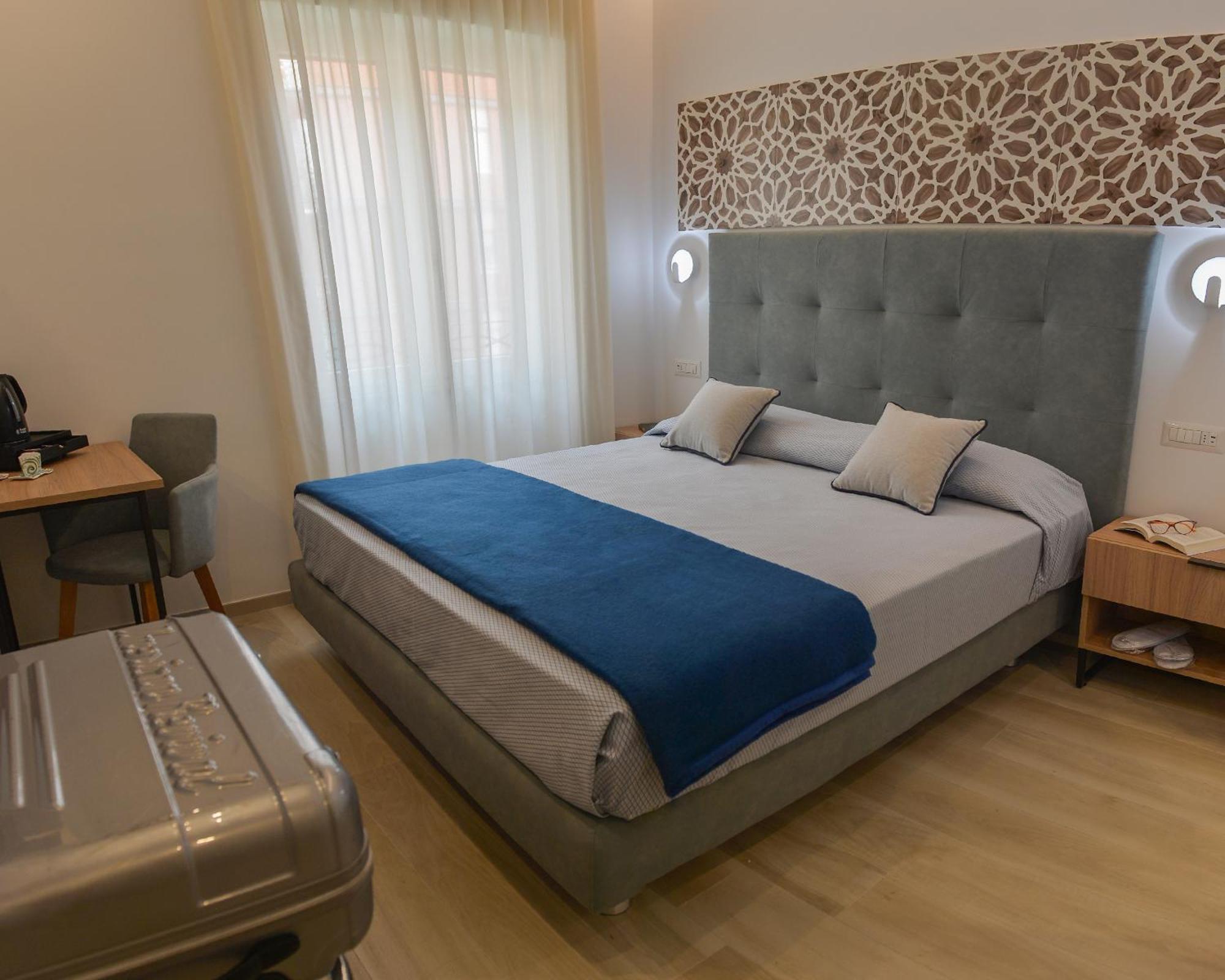 Charming Rooms Amalfi Coast Maiori Luaran gambar