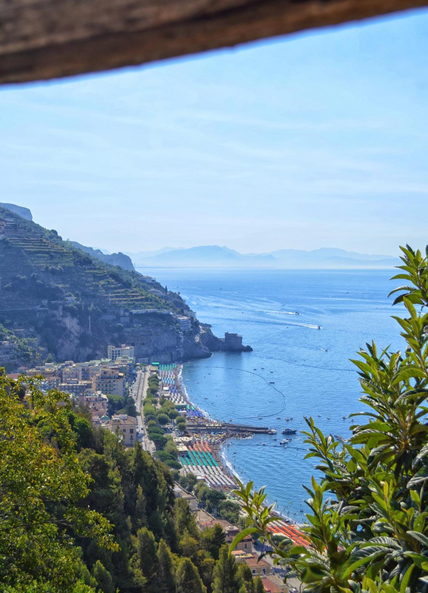 Charming Rooms Amalfi Coast Maiori Luaran gambar